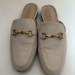 CREAM LOAFER SANDALS